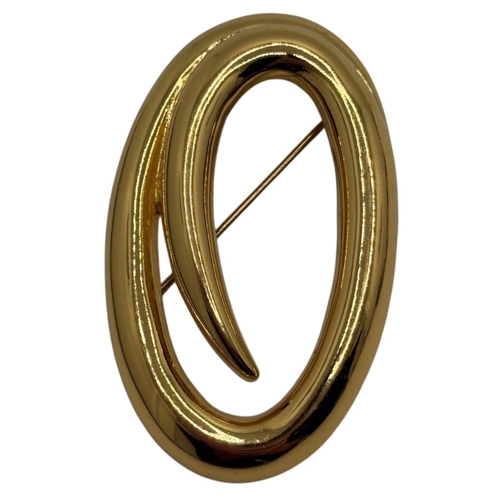 Vintage Monet Signed Gold Tone Oval Swirl Brooch Pin